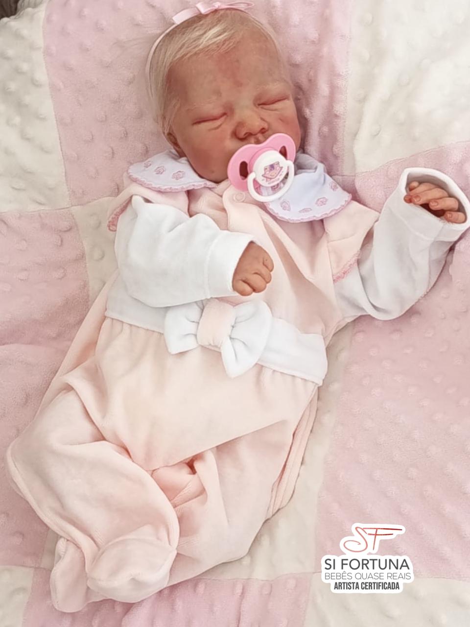 Bebê Hellen